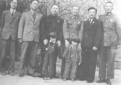 罗瑞卿与军事调处执行部合影--中国共产党新闻