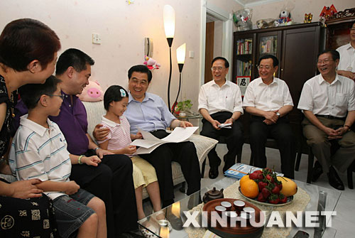 胡锦涛为什么在香港大受欢迎?--中国共产党新