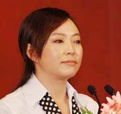 关于如何策划好先进事迹报告会的毕业论文模板范文