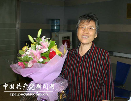 赵炜:回顾西花厅岁月 深情缅怀邓颖超大姐 (4)-