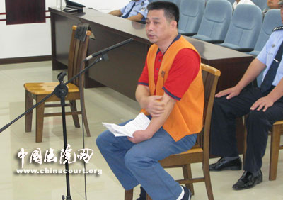 广西贵港邮政局原副局长陈育钦涉嫌受贿案开庭