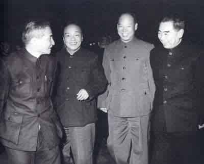 1962年,彭真同周恩来、陈云、杨尚昆在一起