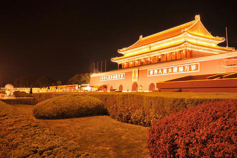 天安门、长安街焕然一新(组图) (2)--中国共产党