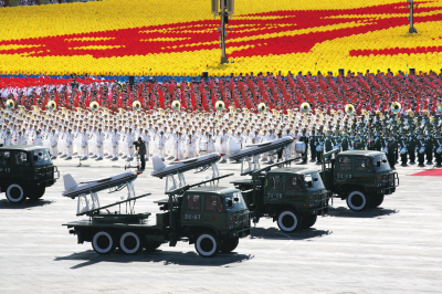 威武之师 和平力量——国庆大阅兵精彩组图 (7)