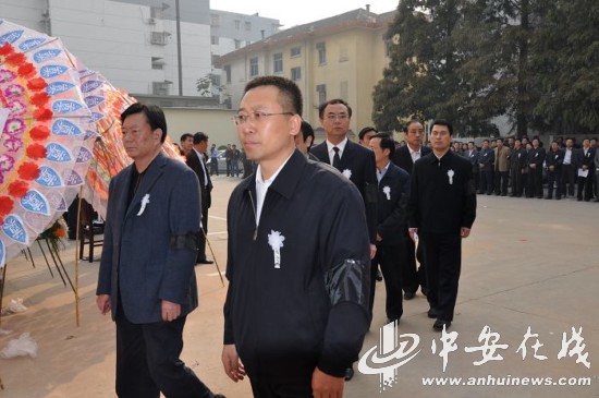 您现在的位置:首页>小岗村村民追忆沈浩