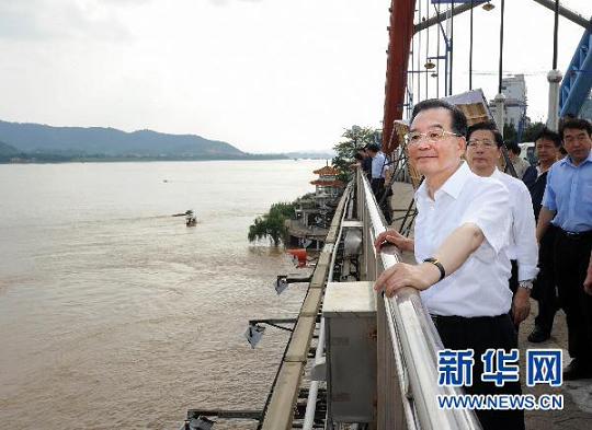 温家宝总理在广西指导防汛抗洪救灾工作纪实 