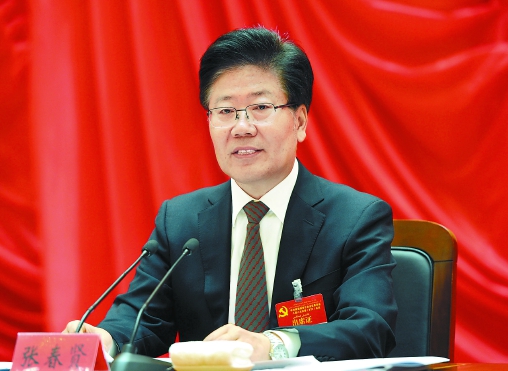 维吾尔自治区党委八届八次全委扩大会议在乌鲁木齐举行张春贤作讲话