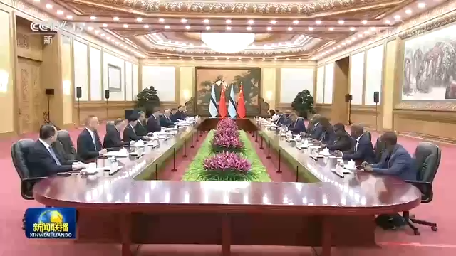 習近平同博茨瓦納總統會談