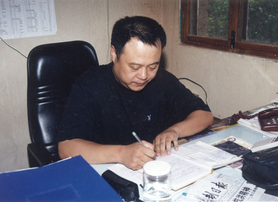 顾瑛:永远在路上(组图)